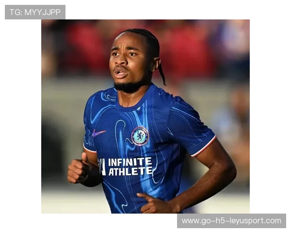 AC米兰重磅引援:签下梅西式的短传大师,开启渗透新篇章 AC米兰重磅引援:签下梅西式的短传大师,开启渗透新篇章