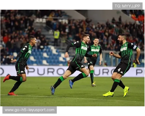 意甲比赛观众回归现场重燃主场氛围热情，意甲全场录像回放